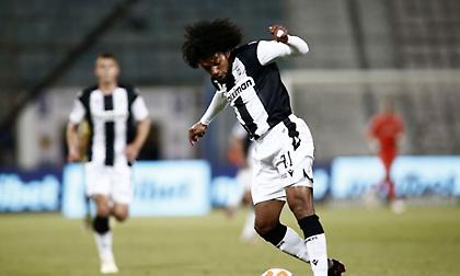 Αλλαγή ρόλου για Μπίσεσβαρ