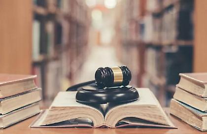 Αντιμέτωπος με τη Δικαιοσύνη γνωστός δικηγόρος που επιχείρησε να περάσει ναρκωτικά σε κρατούμενους