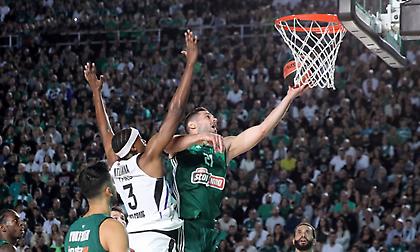 Παπαπέτρου: «Ασύλληπτη ατμόσφαιρα, θα είμαστε έτοιμοι στο Σούπερ Καπ»