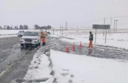 Νότια Αφρική: Μία 39χρονη νεκρή από τον πρωτοφανή σε ένταση χιονιά