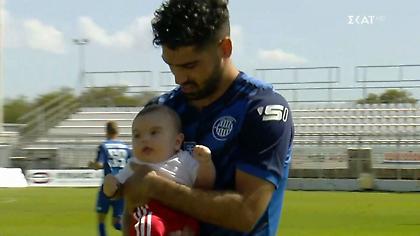 Οι... μπόμπιρες τραβούν τα βλέμματα στα Χανιά