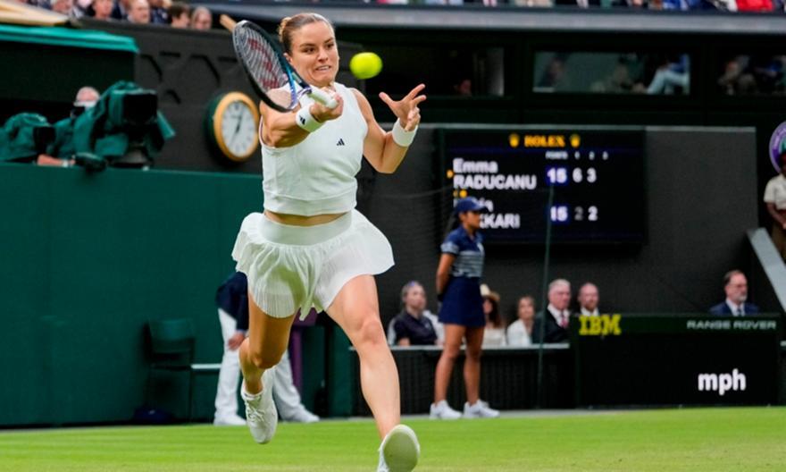 «Κατρακύλησε» στο Νο17 η Σάκκαρη «Κατρακύλησε» στο Νο17 η Σάκκαρη