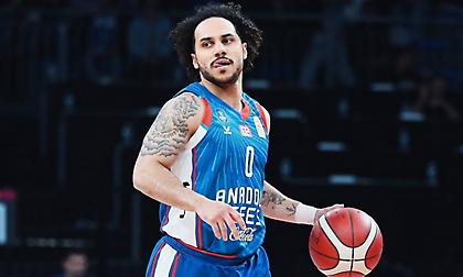 O Λάρκιν απαντάει στον Τοσκάνο: «Ας έρθει στην Ευρώπη να δει. Αλλά ας βρει πρώτα συμβόλαιο»