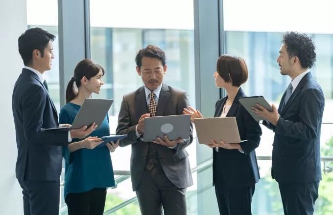 Η Ιαπωνία προωθεί την τετραήμερη εργασία αλλά αντιδρούν οι… εργαζόμενοι