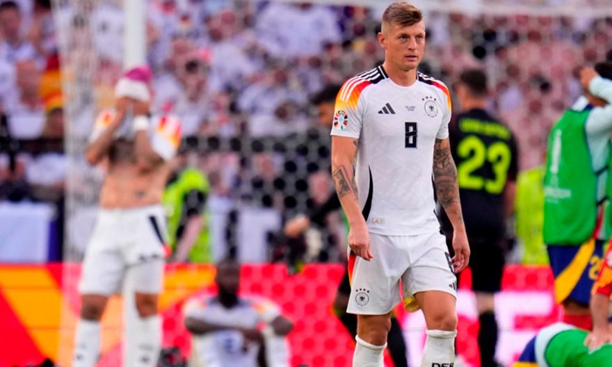 Κρόος: «Τους πήρε τρεις μήνες να διαπιστώσουν ότι ήταν πέναλτι το χέρι του Κουκουρέγια – Ευχαριστούμε πολύ…» Κρόος: «Τους πήρε τρεις μήνες να διαπιστώσουν ότι ήταν πέναλτι το χέρι του Κουκουρέγια – Ευχαριστούμε πολύ…»