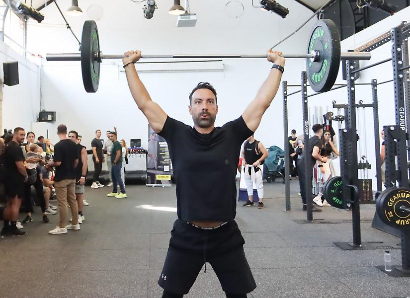 Σάκης Τανιμανίδης: Κάτσε κάτω από την μπάρα moment