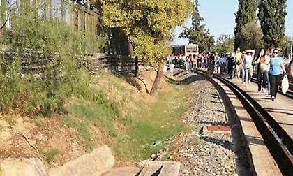 ΗΣΑΠ: Ακινητοποίηση συρμών λόγω φωτιάς – Οι επιβάτες αποχώρησαν περπατώντας στις ράγες