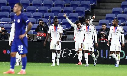 Τα δύο γκολ της Λιόν μέσα σε έξι λεπτά που πλήγωσαν τον Ολυμπιακό