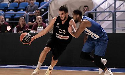 Πήρε άνετη νίκη επί του ΠΑΟΚ με πρωταγωνιστή Λιούις η Καρδίτσα