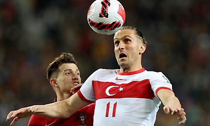 Νικολακόπουλος: «Υπογράφει διετές ο Γιαζίτσι - Τι γίνεται με τον Γιόβετιτς»