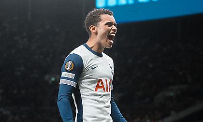 Αντίπαλοι Ολυμπιακού: Καθάρισε την Καραμπάγκ παρότι έπαιξε με παίκτη λιγότερο από το 8' η Τότεναμ!