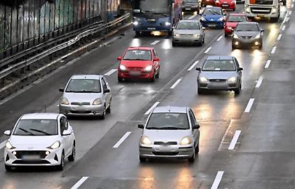 ΑΑΔΕ: Στο κυνήγι όσων δεν πλήρωσαν τα τέλη κυκλοφορίας