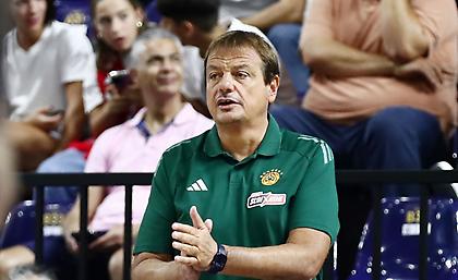 Αταμάν: «Έτοιμος στην πρεμιέρα της Euroleague o Mπράουν - Με την ίδια εξάδα ξένων στον τελικό»