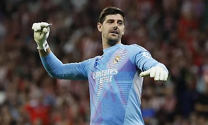 Διακοπή στο ντέρμπι της Μαδρίτης: Οπαδοί της Ατλέτικο πέταξαν αντικείμενα σε παίκτες της Ρεάλ!