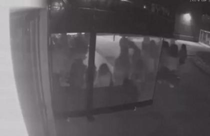 Σοκαριστικοί διάλογοι μετά τον άγριο ξυλοδαρμό 14χρονης στη Γλυφάδα - «Το ευχαριστήθηκα, καλά της κάναμε»