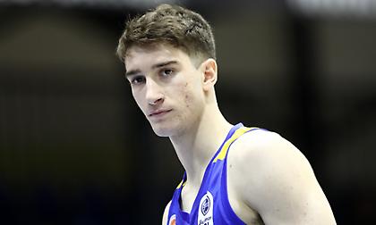 Τα highlights από τη νίκη του Περιστερίου στον μικρό τελικό του Super Cup και την εξαιρετική εμφάνιση του Αβδάλα