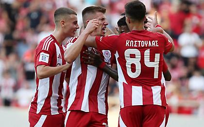 Χριστόγλου: «Ελληνική νίκη του Ολυμπιακού - Έπαθα πλάκα με τον Μουζακίτη, έχει αδικηθεί από τον προπονητή του»