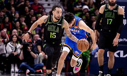 Ανανέωσαν το συμβόλαιο του Χοσέ Αλβαράδο οι Πέλικανς