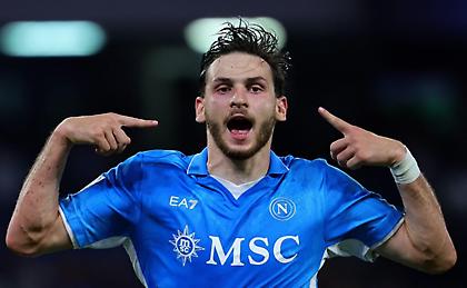 Νάπολι από… ημίχρονο και ξανά στην κορυφή!