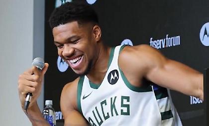 «Μετά τον γάμο…»: Η επική απάντηση του Γιάννη σε ερώτηση για τη γαμήλια βραδιά του!