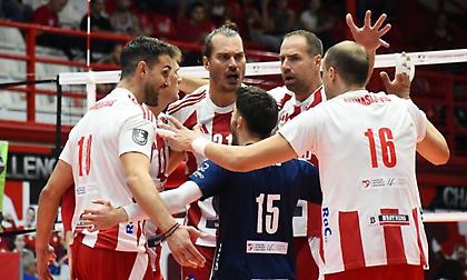 Ατσάλινος Ολυμπιακός, έδειξε τα δόντια του στη Λας Πάλμας και... αγκάλιασε την πρόκριση!