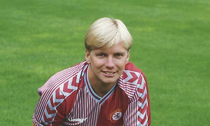 Τιμά τη μνήμη του Γκάρι Σο με τον πιο ιδιαίτερο τρόπο η Άστον Βίλα