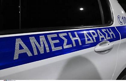 Τρελή καταξίωξη οχήματος στο Ζεφύρι: Ο οδηγός διέφυγε πεζός πετώντας... ένα καλάσνικοφ στο δρόμο!