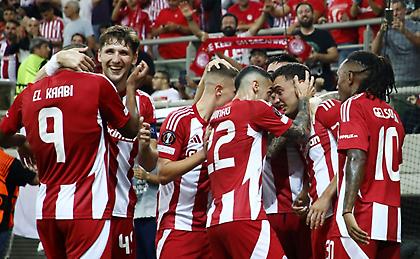 Έλιωσε την Μπράγκα με τριάρα και εμφάνιση… τροπαιούχου ο Ολυμπιακός!