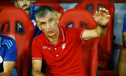 Τρομερή αποθέωση σε Μεντιλίμπαρ και Μουζακίτη από τον κόσμο του Ολυμπιακού!