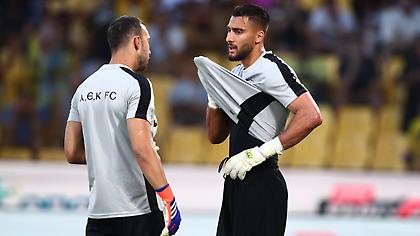 ΑΕΚ: Τώρα αρχίζει το… ντέρμπι των γκολκίπερ