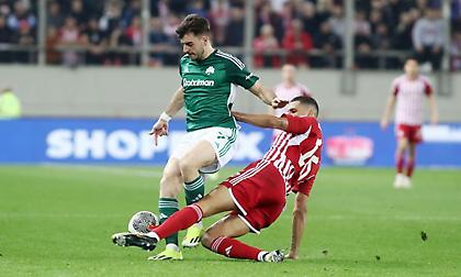 Ντέμης για ντέρμπι: «Δεν μπορεί από τη μια μέρα στην άλλη να παίξει ο Παναθηναϊκός - Ομαδική ποιότητα ο Ολυμπιακός»