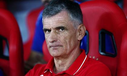 Μεντιλίμπαρ: «Στα ντέρμπι δεν έχει σημασία τι έχει προηγηθεί - Δεν χαρίζω καμία θέση στην 11άδα»