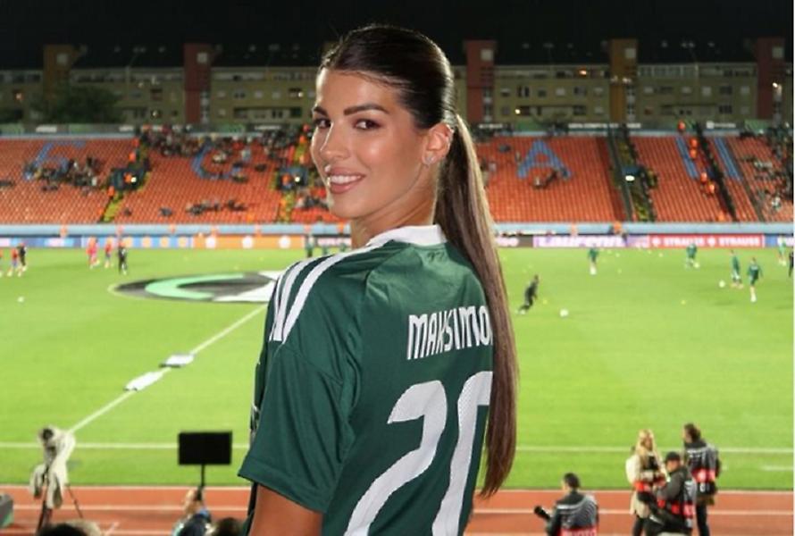 Δίπλα στον Μαξίμοβιτς η σύζυγός του στην Μπάνια Λούκα με φανέλα Παναθηναϊκού