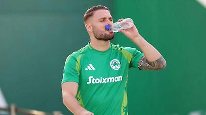 Σένκεφελντ: Αιφνιδίασε η κίνηση του έμπειρου μπακ με την Μπόρατς Μπάνια Λούκα