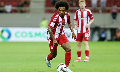 Χωρίς Γουίλιαν και Τσικίνιο η αποστολή του Ολυμπιακού για το ντέρμπι με τον Παναθηναϊκό