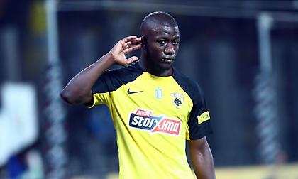 Τιμά τον Κοϊτά η Σεντ Τρούιντεν στο παιχνίδι με τη Γάνδη