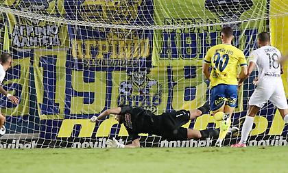 Κόλλησε την ΑΕΚ στον τοίχο με πλασεδάρα του Λουίς ο Παναιτωλικός!