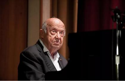 Ποιος ήταν ο Μίμης Πλέσσας, ο μεγάλος Έλληνας συνθέτης που έφυγε από τη ζωή λιγο πριν γίνει 100 ετών