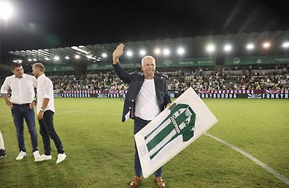 Αποστολάκης στον bwinΣΠΟΡ FM 94,6: «Υπερέχει τακτικά ο Ολυμπιακός, καλύτερος στα μεγάλα ματς ο Παναθηναϊκός»