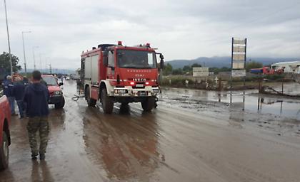 Κακοκαιρία Cassandra: Ενας νεκρός και καταστροφές στη δυτική Ελλάδα