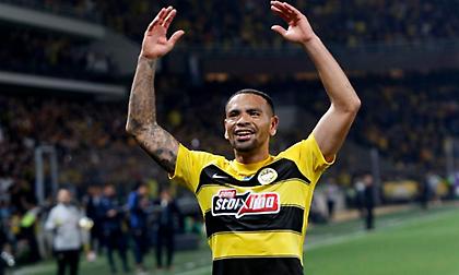 Δεν προπονήθηκε ο Κάλενς στο Περού, ανησυχία ενόψει Ουρουγουάης