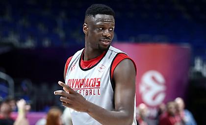 Ευχάριστα νέα στον Ολυμπιακό: Προπονήθηκε κανονικά ο Μουστάφα Φαλ - Ίωση ο ΜακΚίσικ!