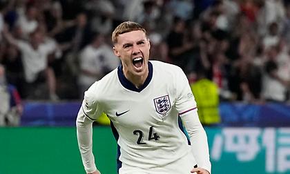 Ο Πάλμερ βραβεύτηκε ως κορυφαίος Άγγλος και ο Γκάρεθ Σάουθγκεϊτ εκτέθηκε κι επίσημα...