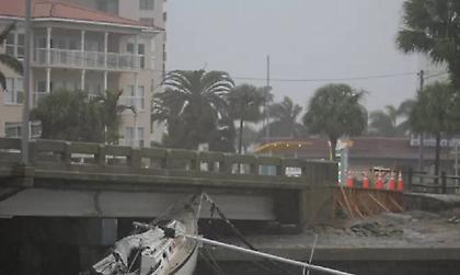 «Μίλτον»: Ωρες αγωνίας στη Φλόριντα για την επέλαση του καταστροφικού τυφώνα