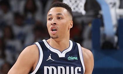 Χάνουν τον Έξουμ για τρεις μήνες οι Μάβερικς