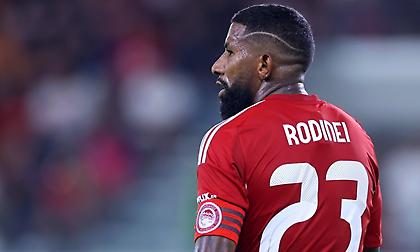 Συγκινητικός Ροντινέι για Μπάλντοκ: «Ο Θεός να παρηγορήσει τις καρδιές της οικογένειας» - Η ανάρτησή του στα ελληνικά