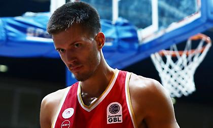 Αμφίβολος για Ζάλγκιρις ο Πετρούσεφ, με ΜακΚίσικ η προπόνηση