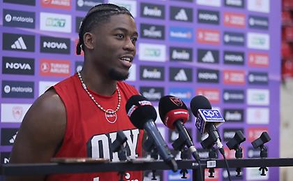 Ράιτ: «Να παίξουμε σκληρά και να είμαστε προσεκτικοί κόντρα στην Ζαλγκίρις Κάουνας»