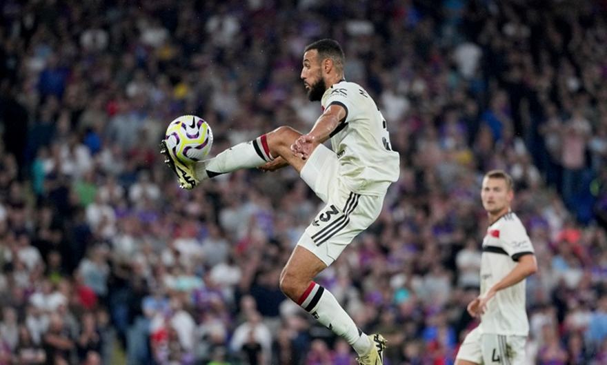 «Μένει εκτός με καρδιακή αρρυθμία ο Μαζράουι στη Γιουνάιτεντ»!