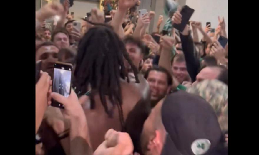 Παναθηναϊκός: Η Ευρωλίγκα θυμήθηκε τους πανηγυρισμούς του Λεσόρ στο Game 5 με Μακάμπι